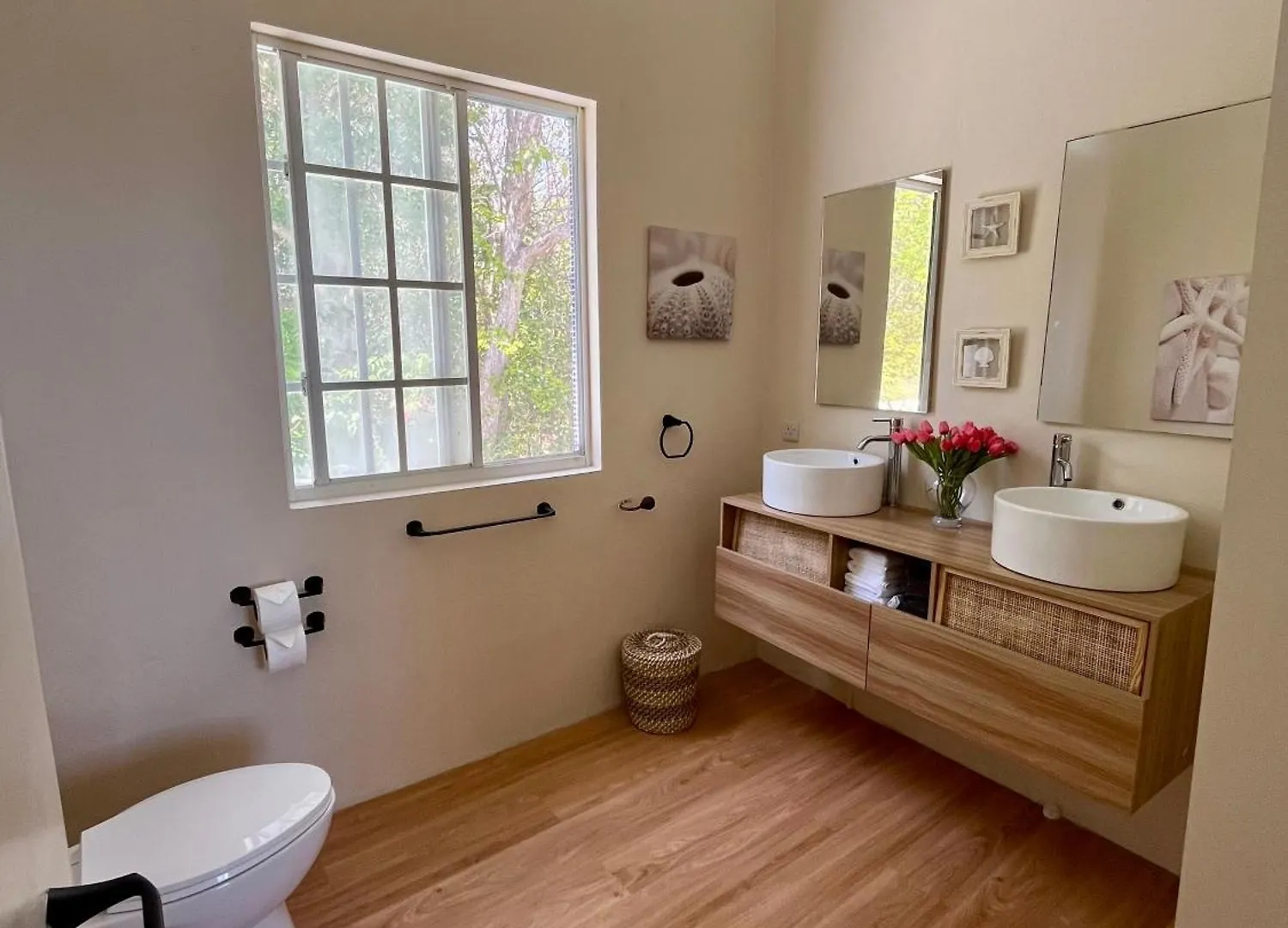Sea View Apartments Kingstown